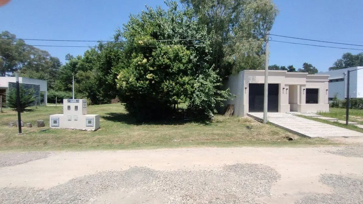Terreno en venta en La Plata 2
