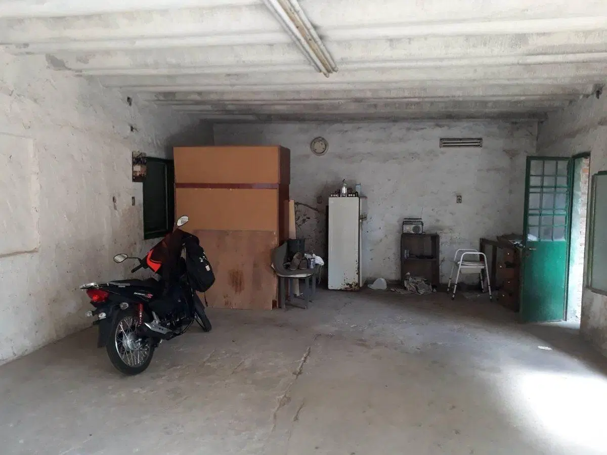 Galpón con Tinglado (cochera). Venta 3