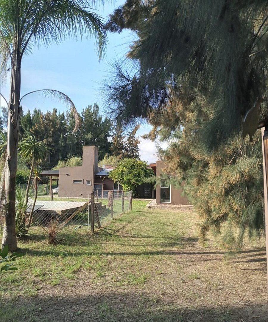 Casa de 3 Dormitorios en Venta, EL RODEO - PERMUTA