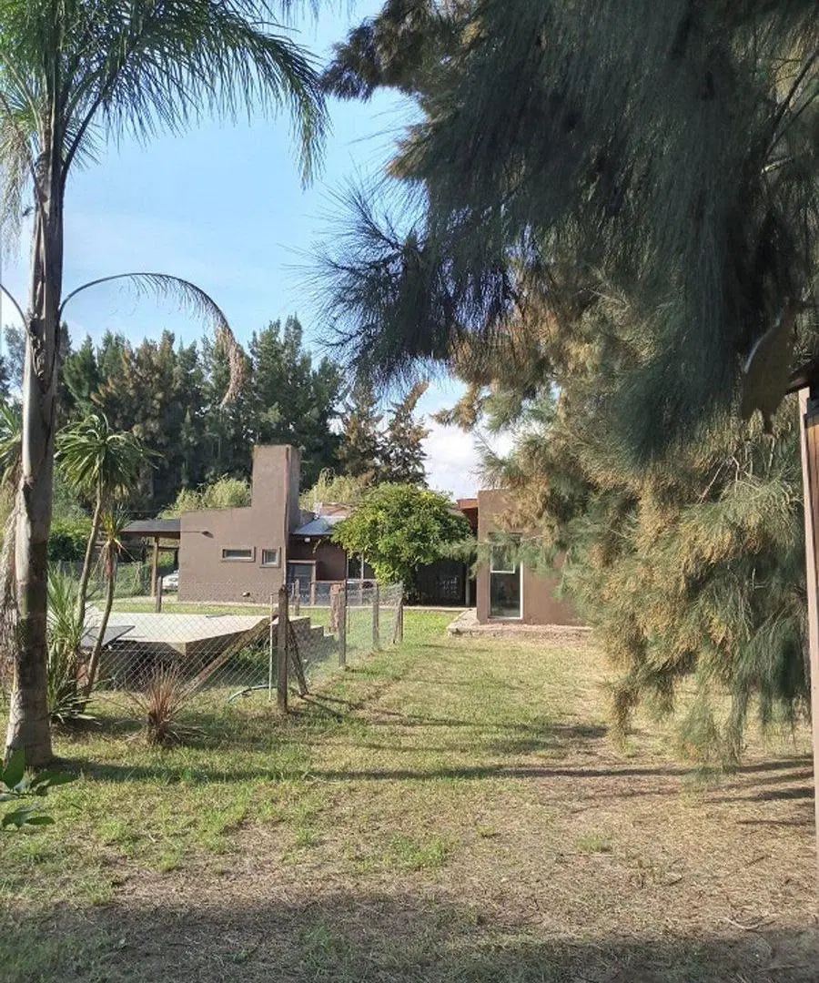 Casa de 3 Dormitorios en Venta, EL RODEO - PERMUTA 4