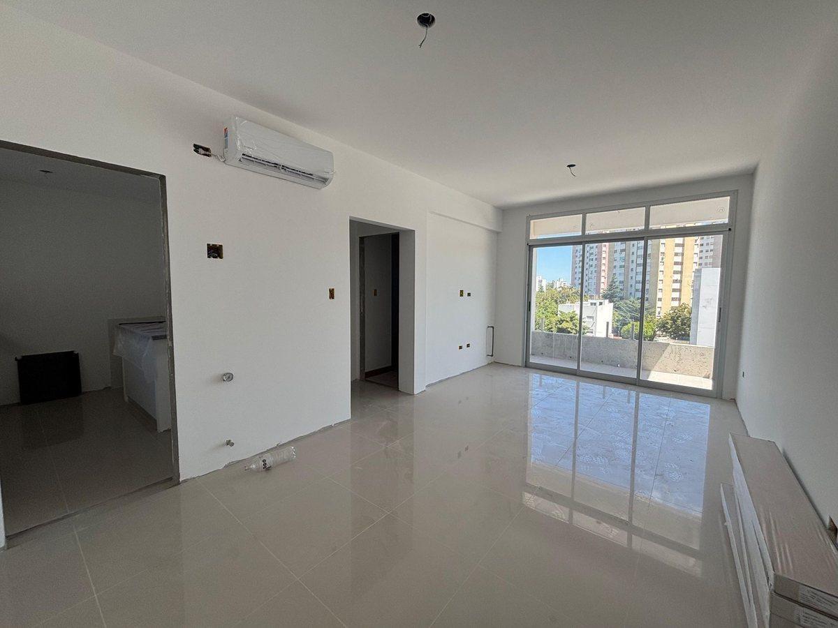 Venta de departamento de 1 dormitorio, en La Plata