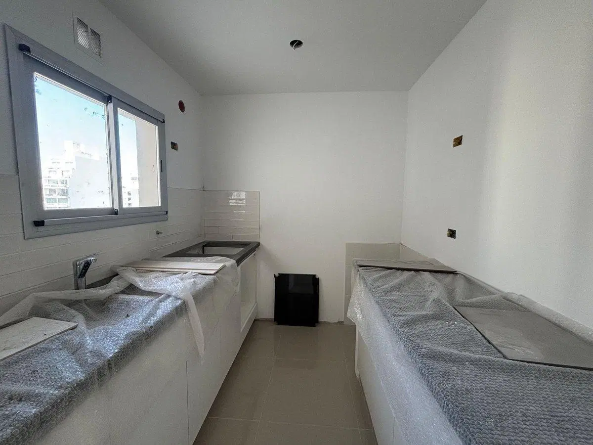 Venta de departamento de 1 dormitorio, en La Plata 5