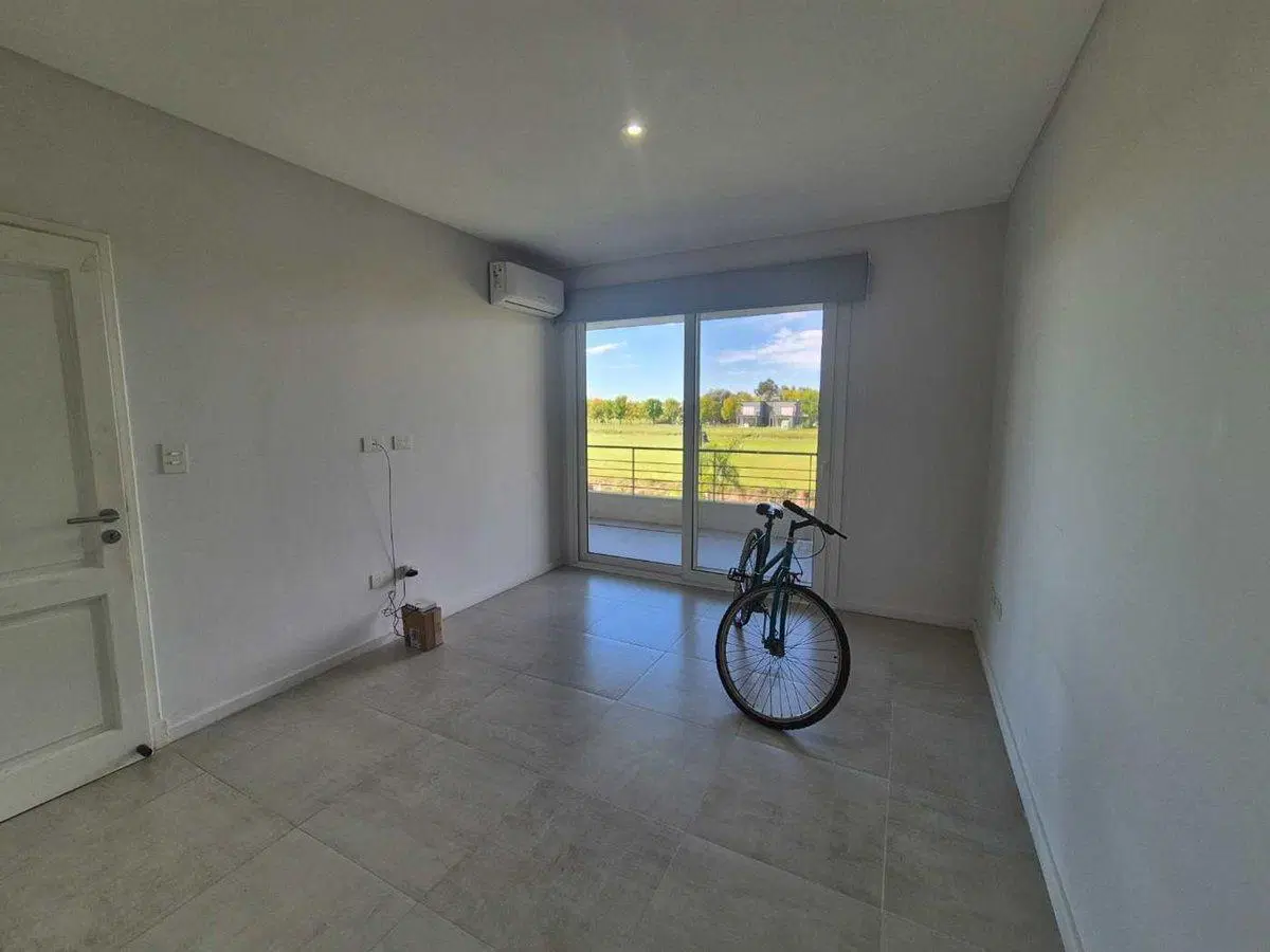 DEPARTAMENTO 2 AMB EN HARAS DEL SUR 3 CON BALCON 5