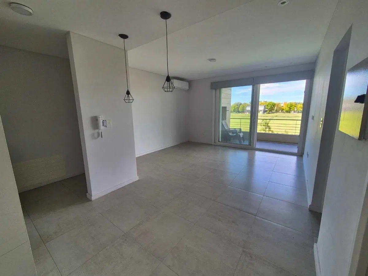 DEPARTAMENTO 2 AMB EN HARAS DEL SUR 3 ALQUILER AÑO 3