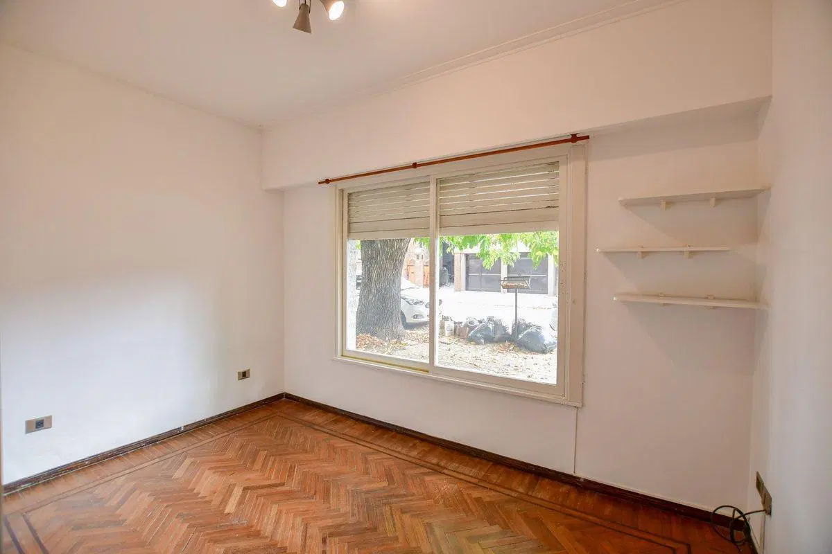 Venta Casa 3 dormitorios Apto Banco La Plata 8