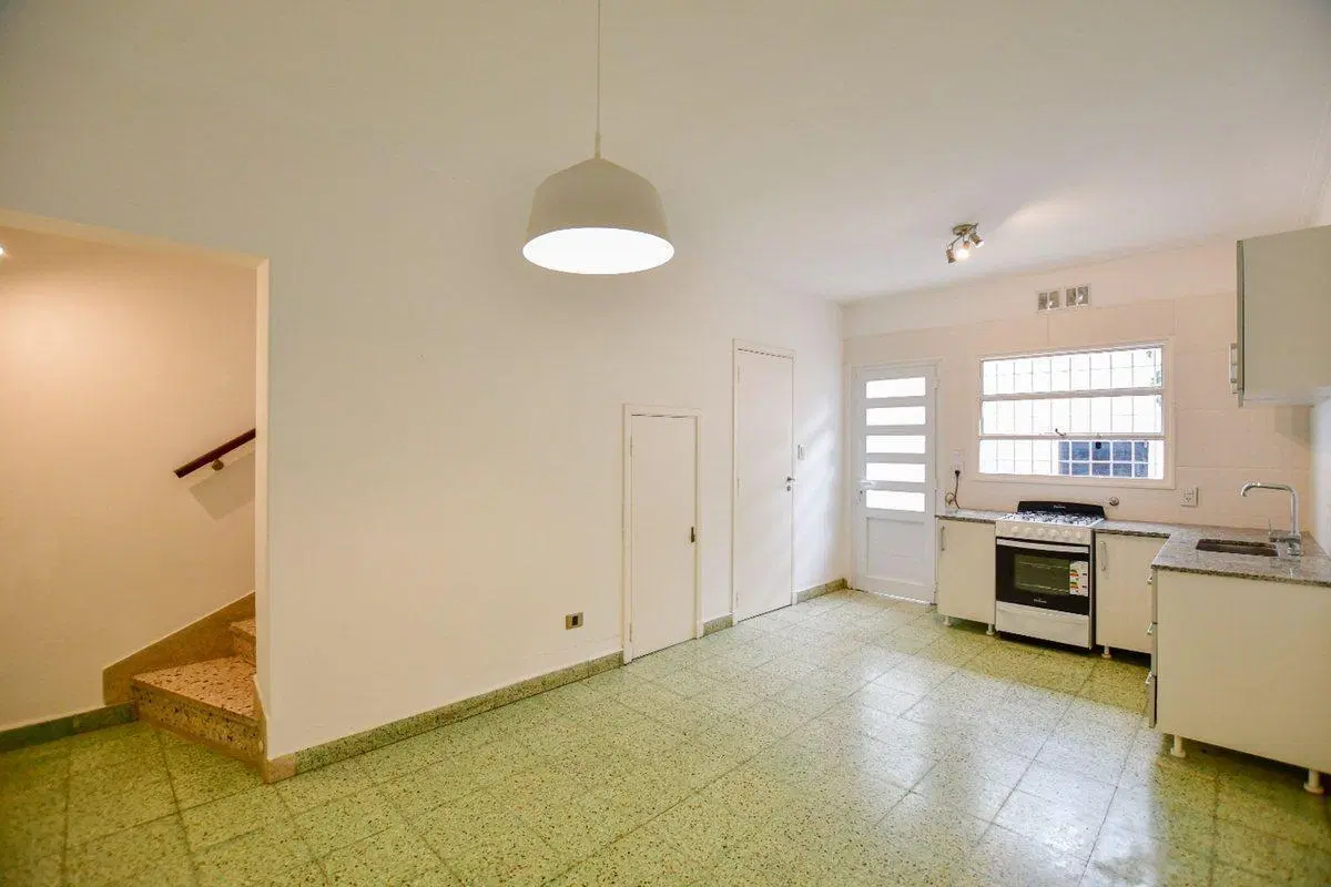 Venta Casa 3 dormitorios Apto Banco La Plata 5
