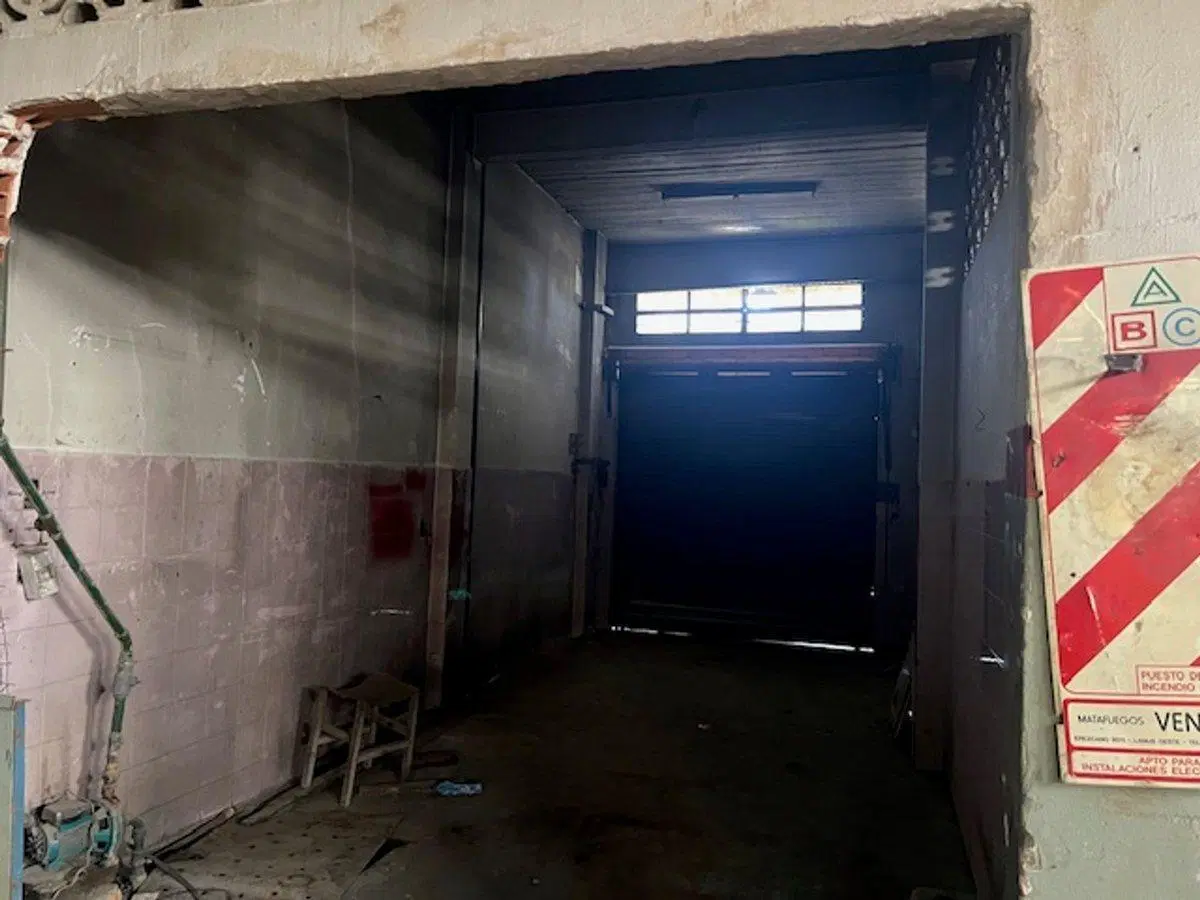 Edificio en venta en Block, varios usos, refaccion 4