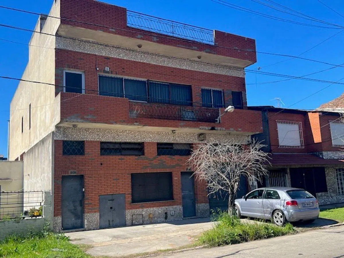 Edificio en venta en Block, varios usos, refaccion 2
