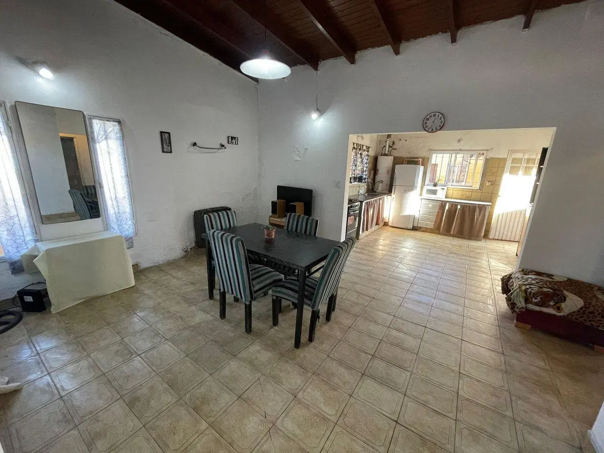 CASA EN VENTA EN LOS HORNOS 4