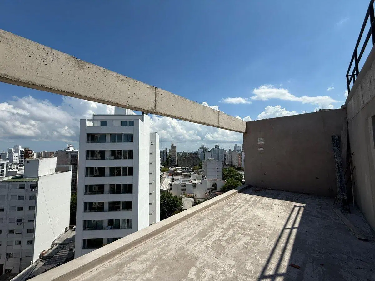 Venta de departamento de 2 dormitorios en La Plata 3