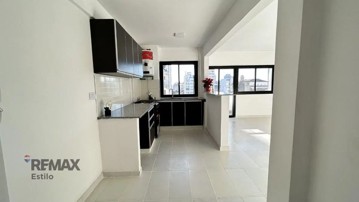 DEPARTAMENTO EN VENTA 2 DORMITORIOS RECICLADO L.P 4