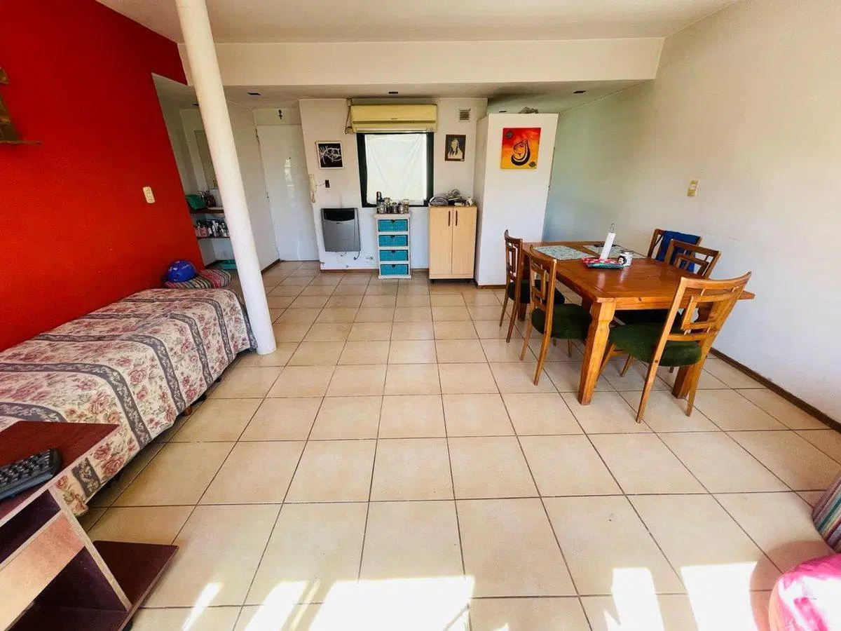 DEPARTAMENTO EN VENTA 1 DORM 4