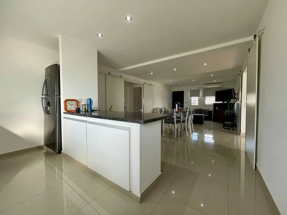 casa en venta en los hornos 5