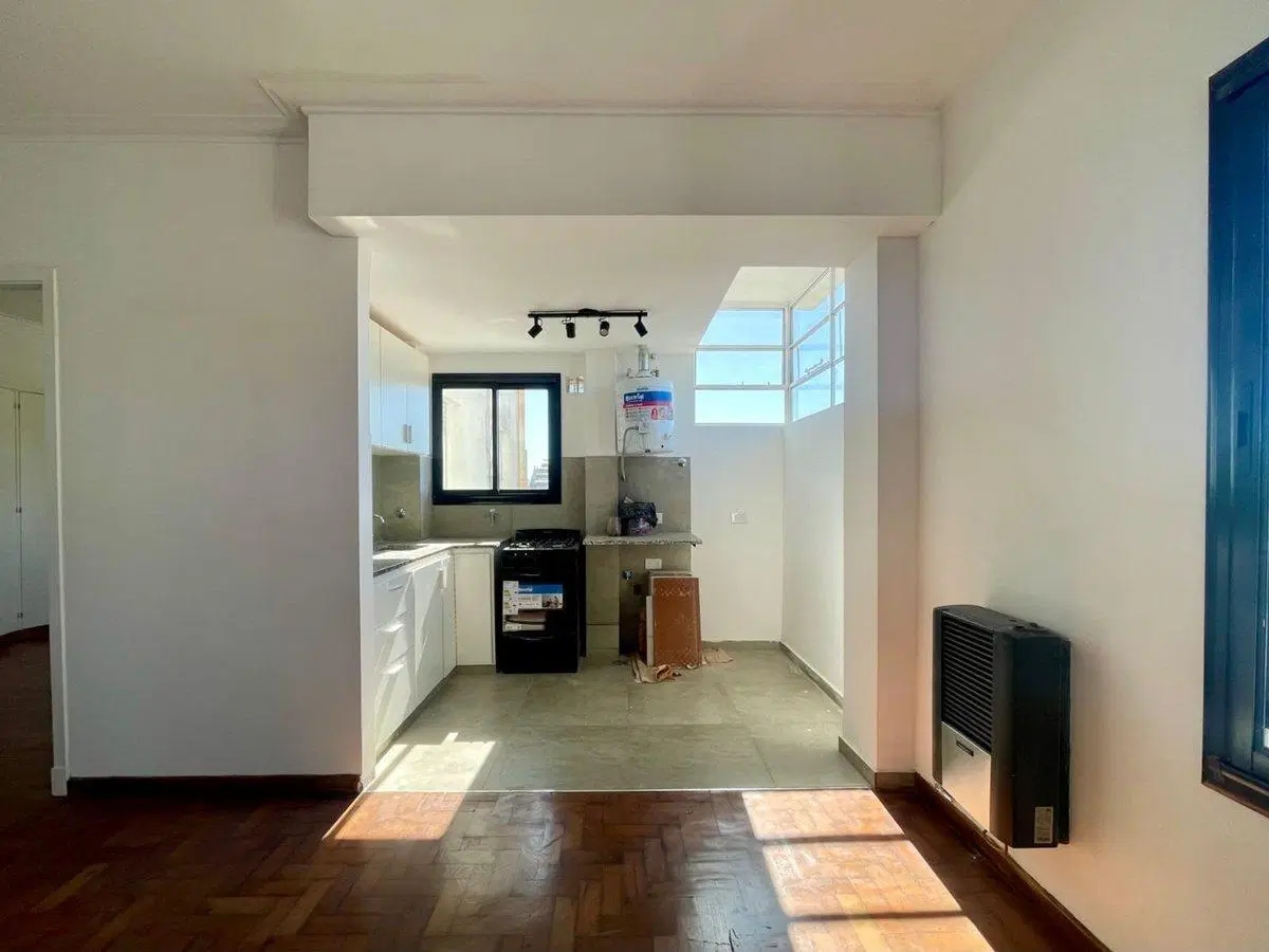DEPARTAMENTO EN VENTA DE 1 DORMITORIO REFACCIONADO 2