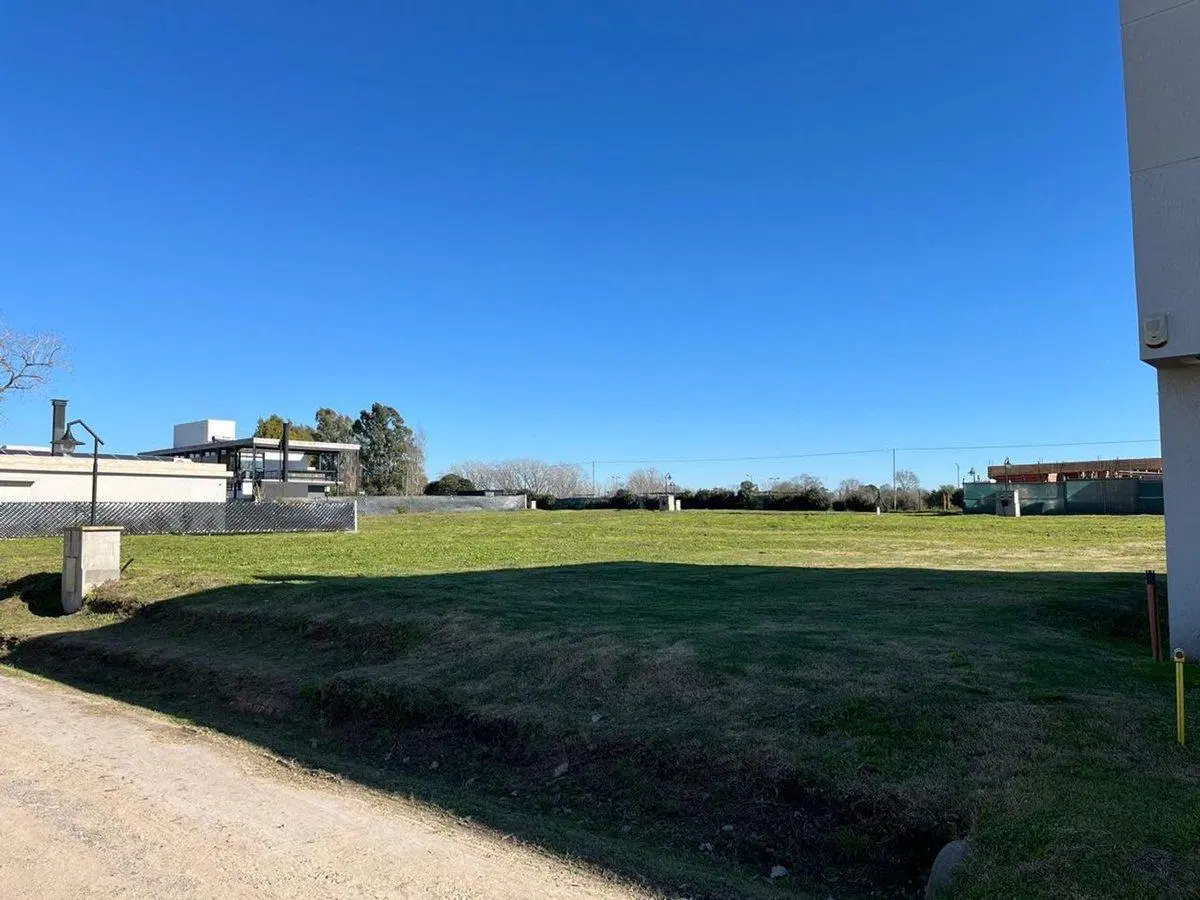 LOTE EN VENTA 2