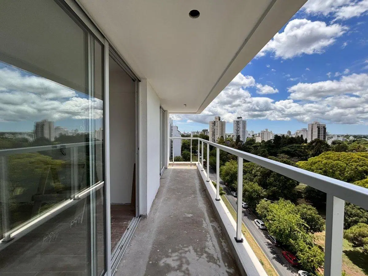 Venta de departamento, en la plata, 3 dormitorios 5