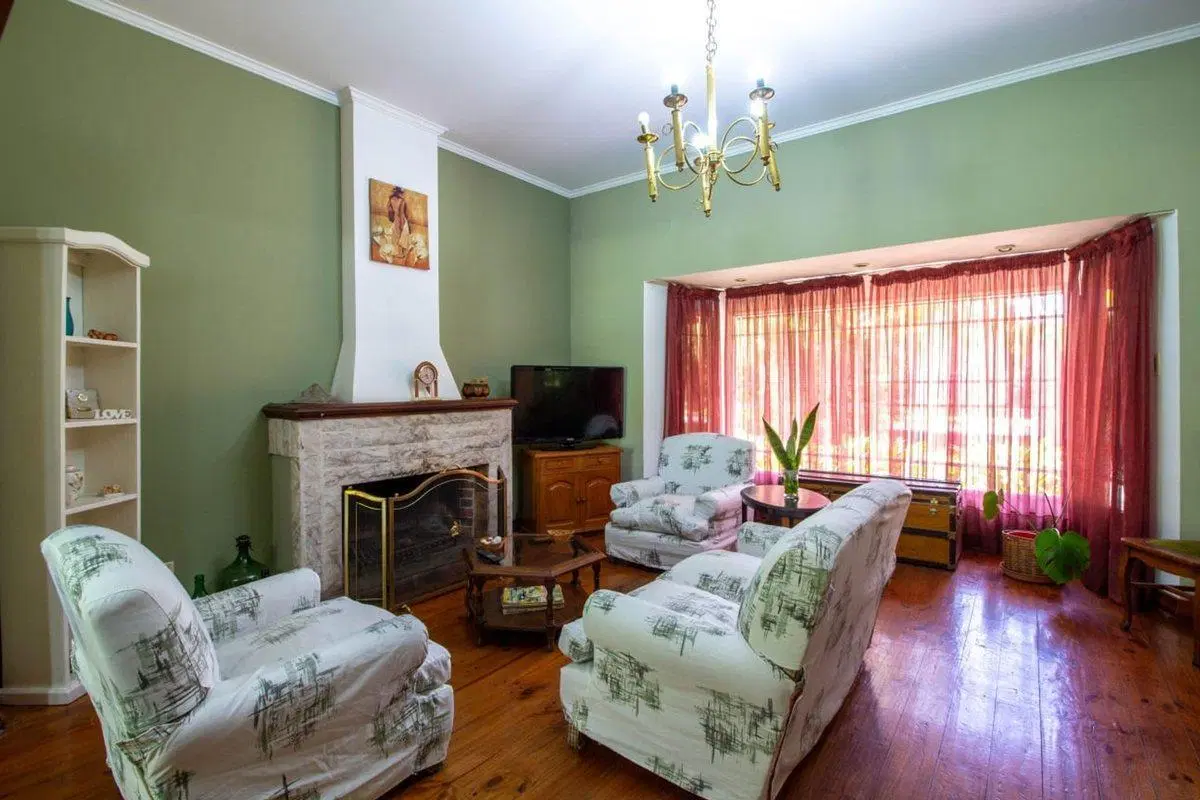 Casa 4 dorm c/ pileta quincho alquiler AMUEBLADA 2