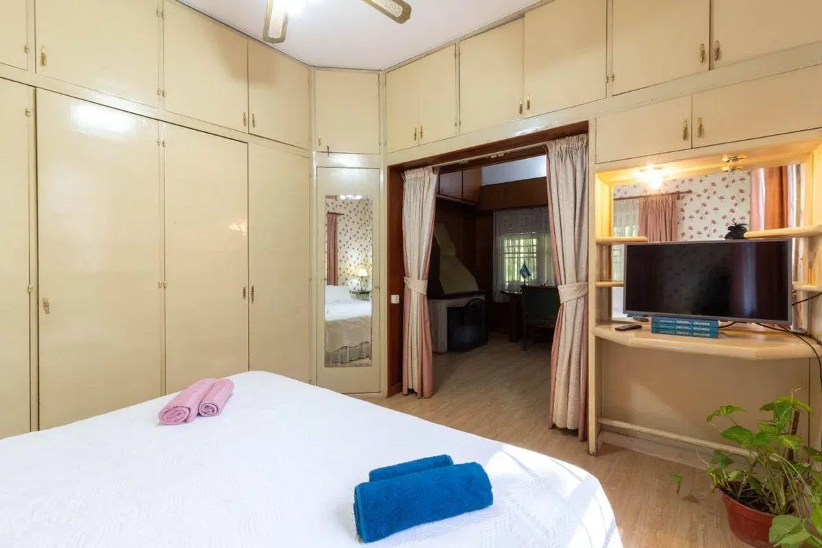 Casa 4 dorm c/ pileta quincho alquiler AMUEBLADA 4