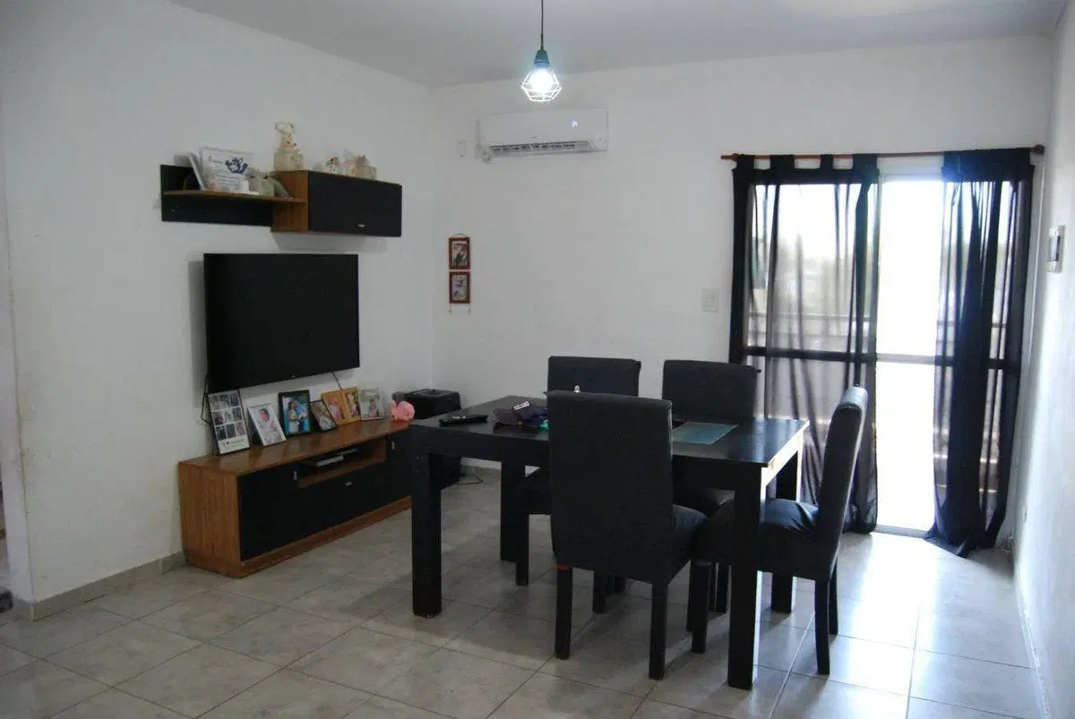 DEPARTAMENTO EN VENTA DE DOS DORMITORIOS 4