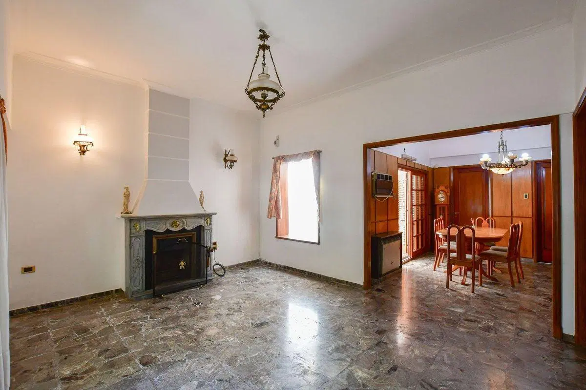 ALQUILER CASA DE 3 DORMITORIOS Y COCHERA 2