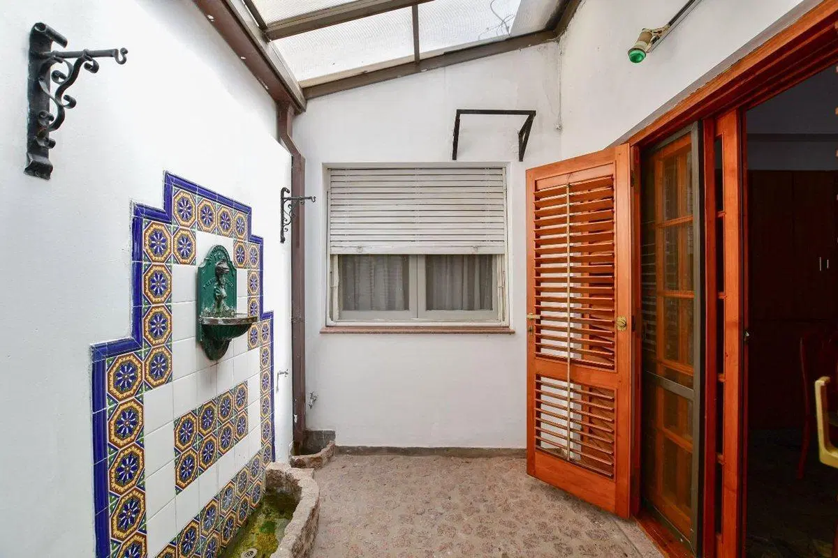 ALQUILER CASA DE 3 DORMITORIOS Y COCHERA 5