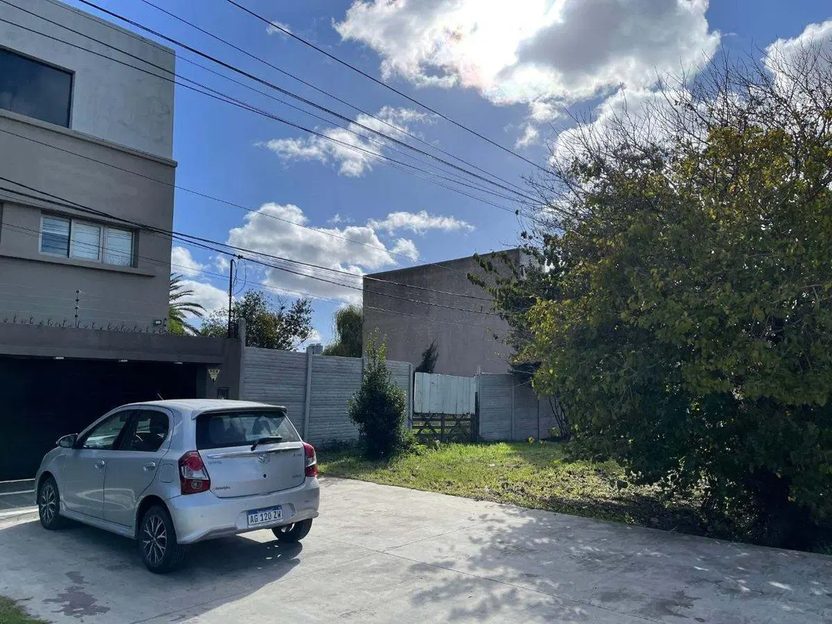 Lote Venta en Gonnet. 5