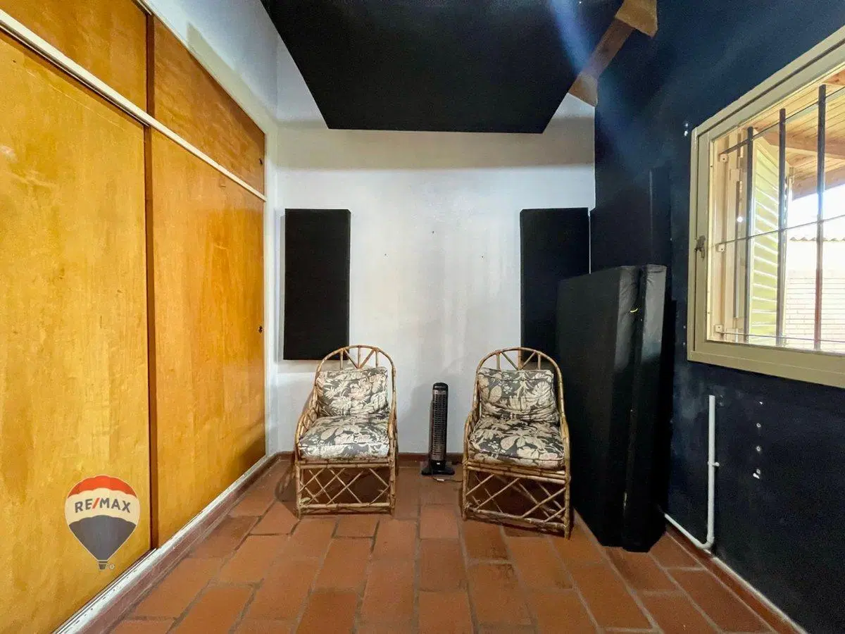 CASA 3 DORMITORIOS EN VENTA LA PLATA-L. Olmos 3