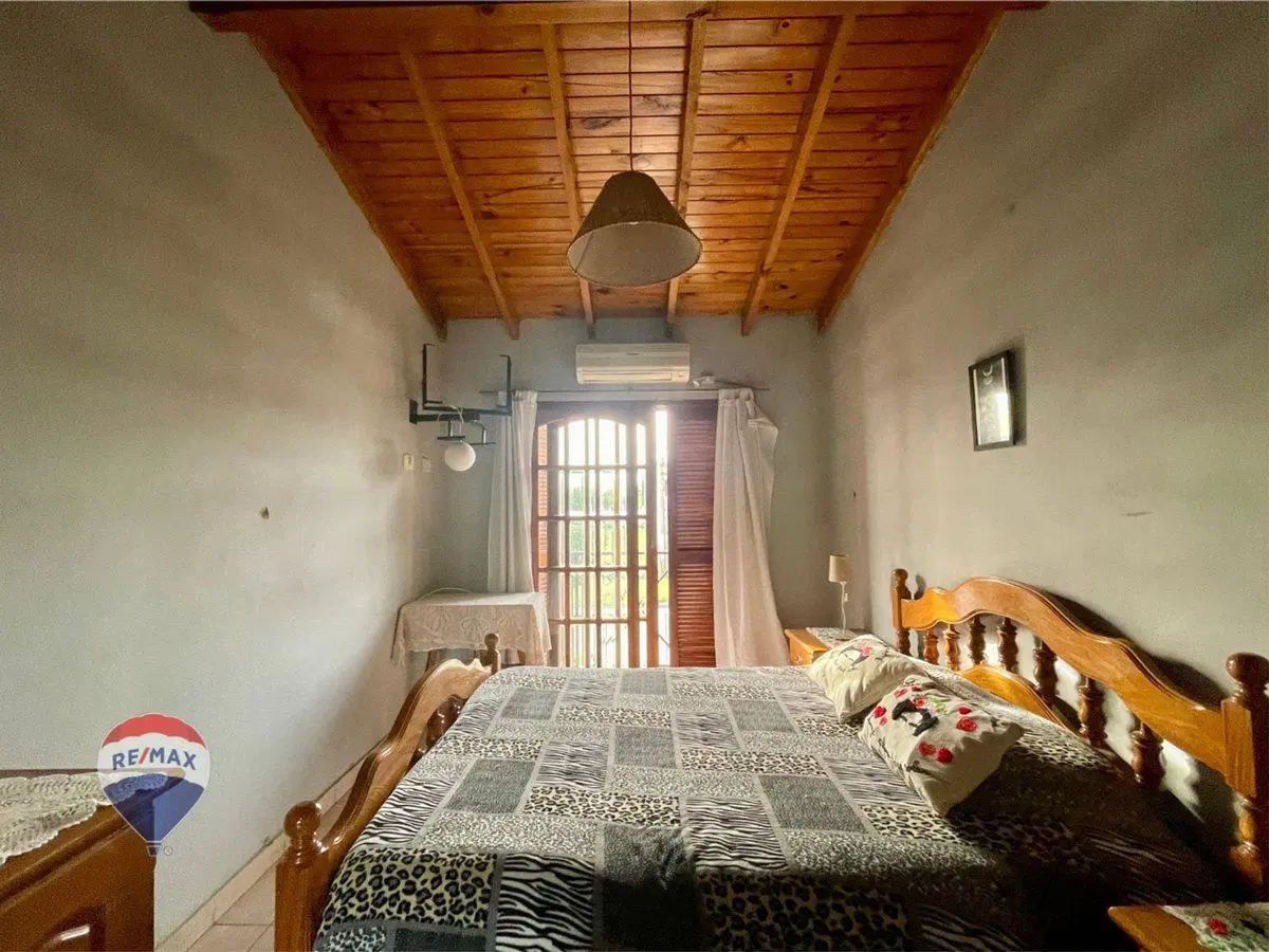 CASA 3 DORMITORIOS EN VENTA LA PLATA-L. Olmos 5