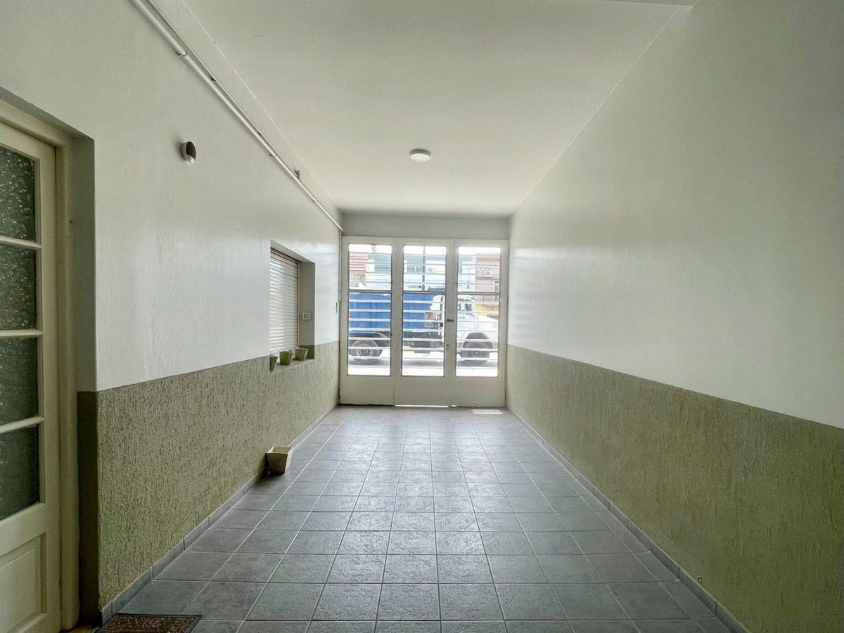 VENTA CASA / LOCAL/ GALPON EN BLOQUE SOBRE AV.44
