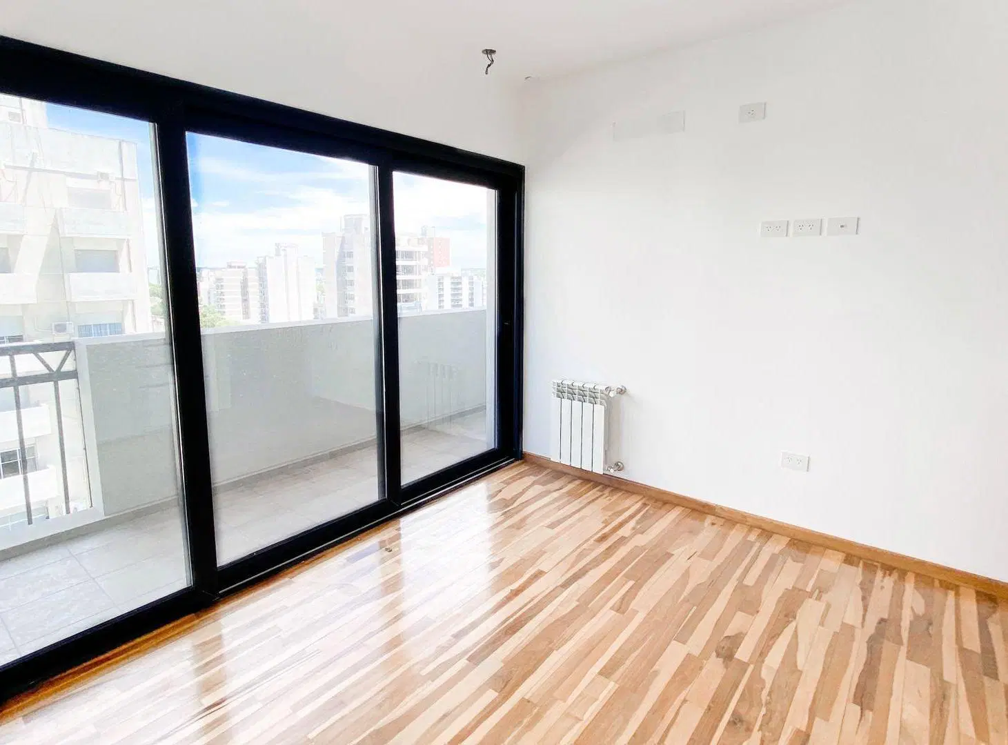 VENTA DEPARTAMENTO EDIFICIO VICTORIA CATEGORIA 3