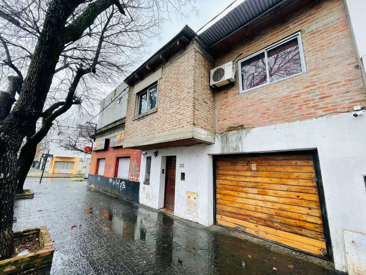 LOCAL EN VENTA LA PLATA 3