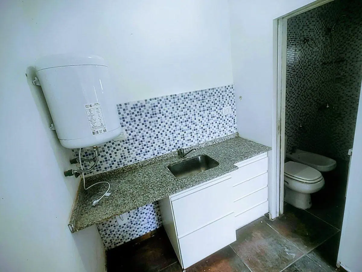Monoambiente alquiler El Carmen 2