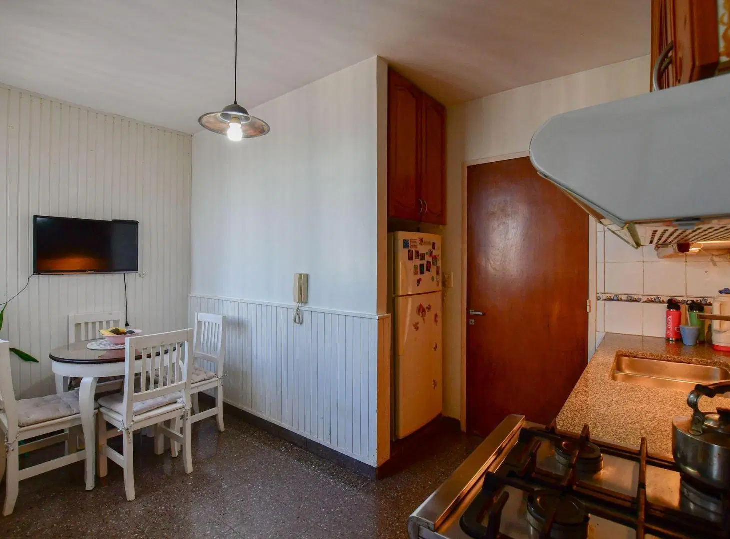 DEPARTAMENTO EN VENTA DE DOS DORMITORIOS Y BALCÓN 2