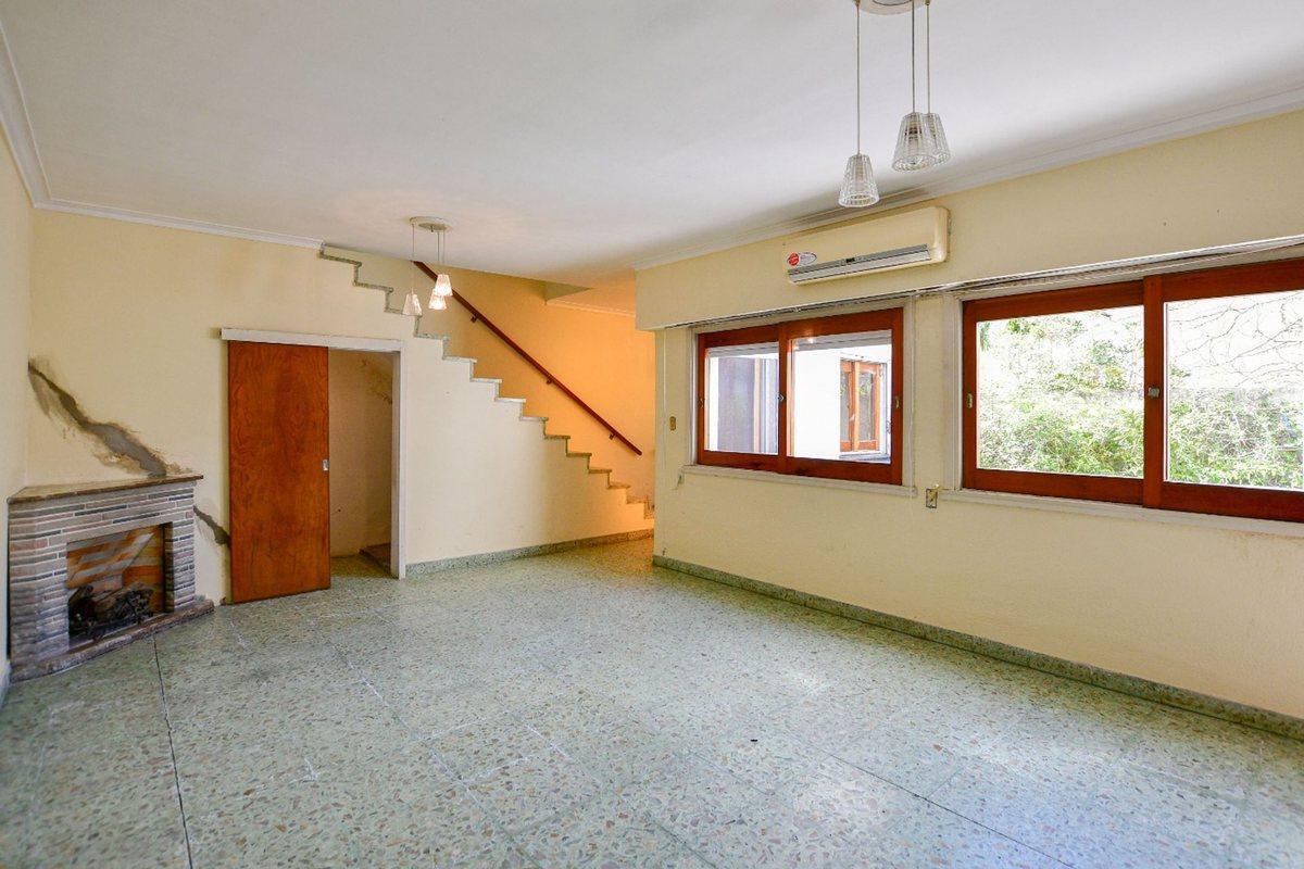 VENTA CASA 4 DORMITORIOS - IDEAL OFICINAS