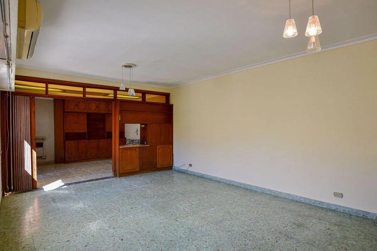VENTA CASA 4 DORMITORIOS - IDEAL OFICINAS 5