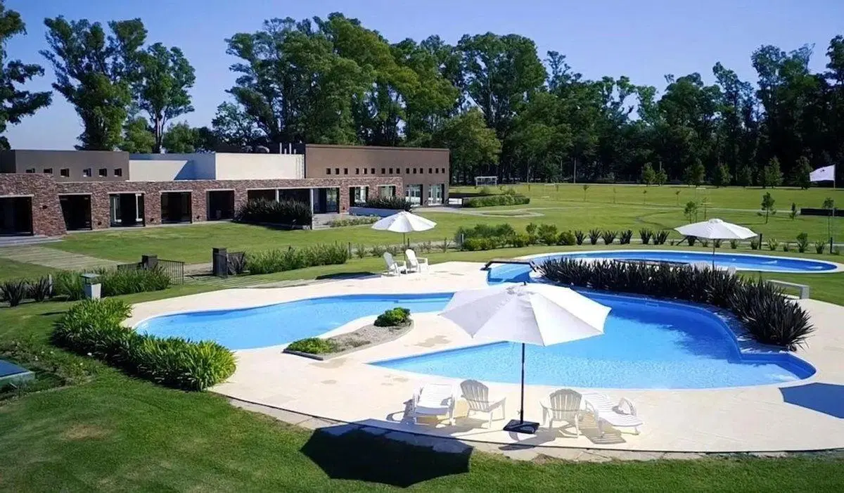 CAMPOS DE ROCA 2 LOTE EN VENTA DE 2280 M2 3