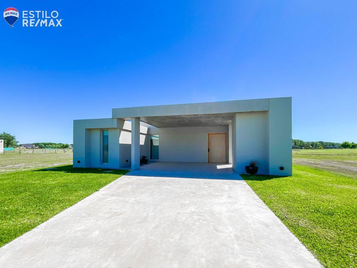 CASA EN HARAS DEL SUR III BARRIO PALMERAS C/PILETA