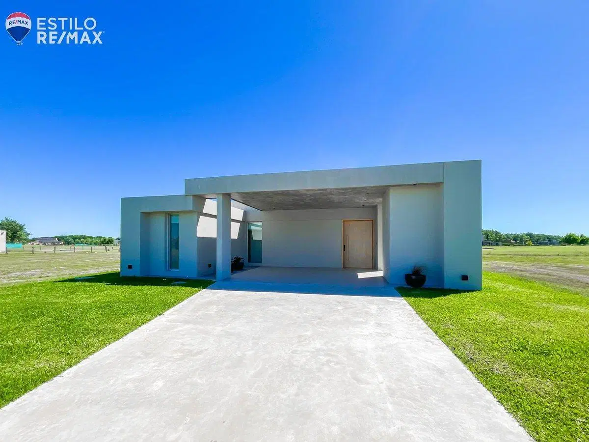 CASA EN HARAS DEL SUR III BARRIO PALMERAS C/PILETA 3