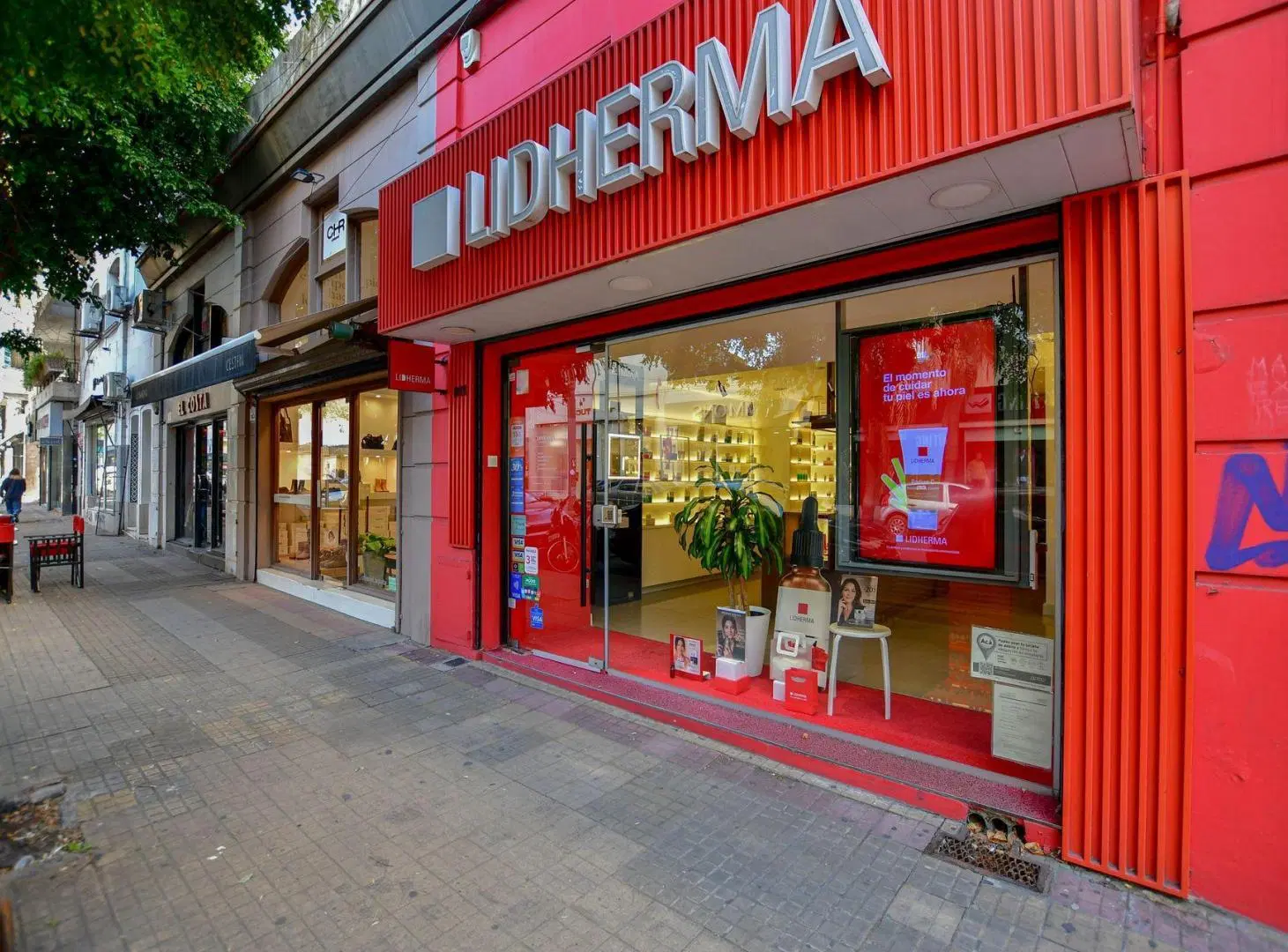 Local comercial c/ depósito + entrepiso Alquilado 4
