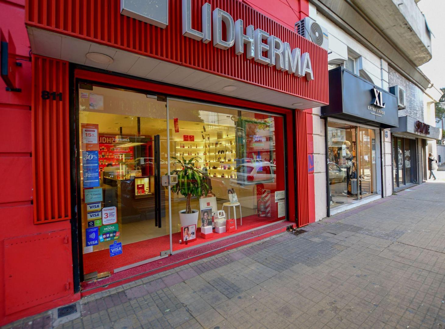 Local comercial c/ depósito + entrepiso Alquilado