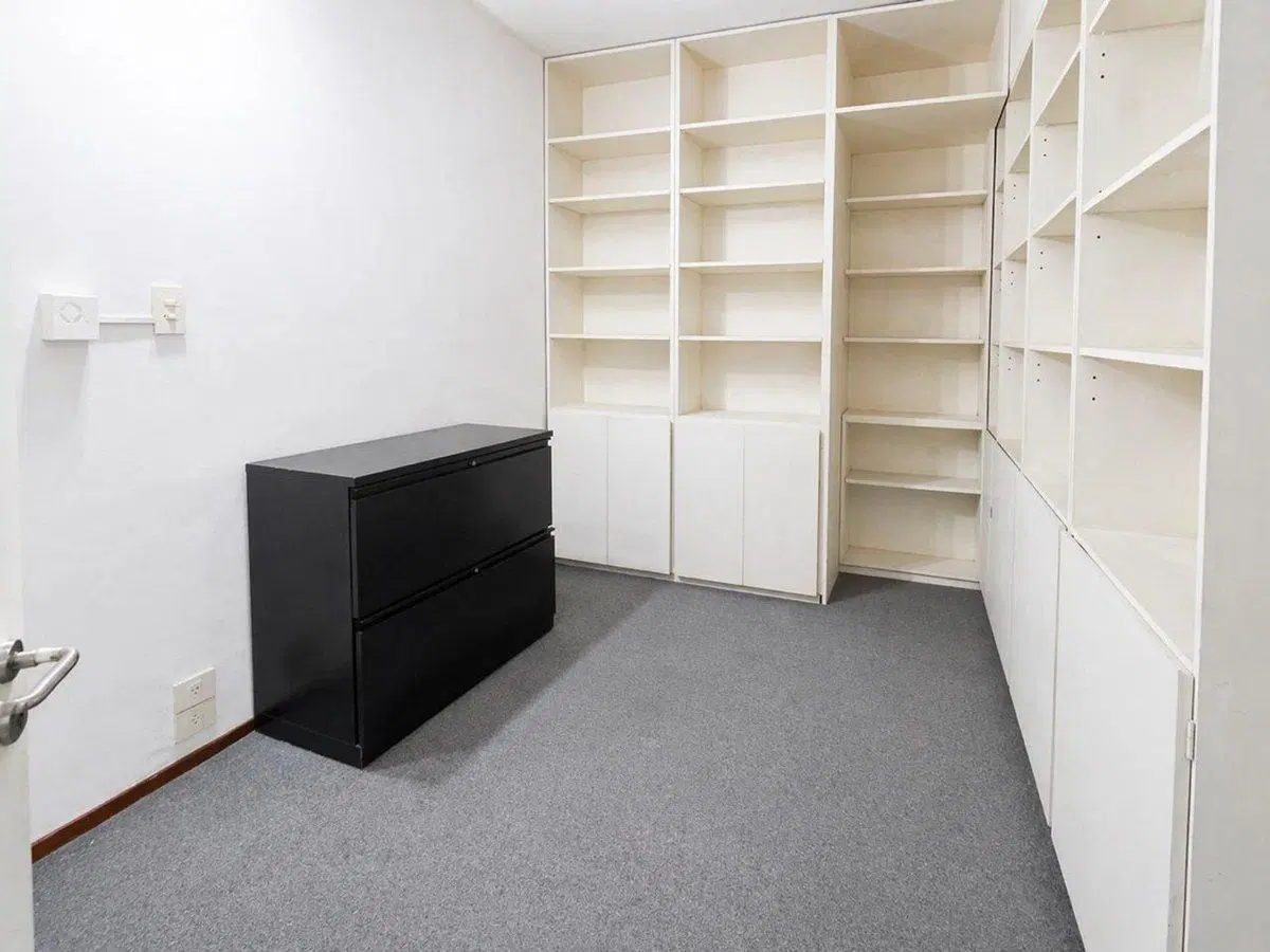 Oficina En Venta 4