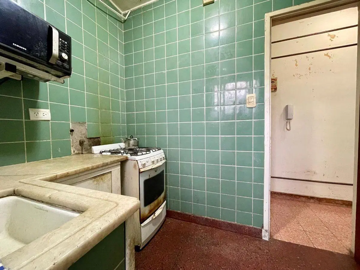 Departamento en VENTA-Zona Plaza San Martin 5