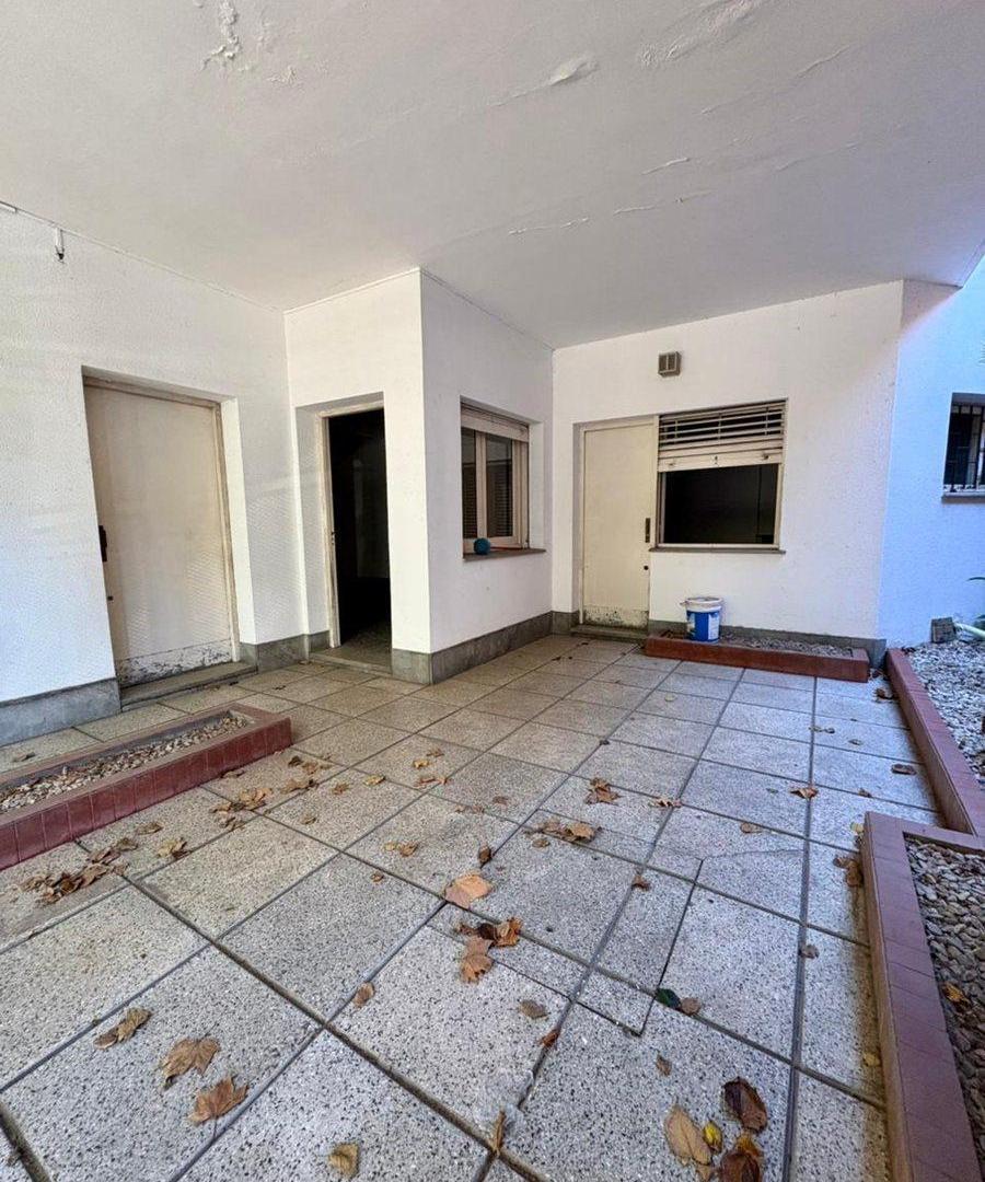 Foto de Venta Casa 4 Dormitorios a Refaccionar La Plata, imagen 1