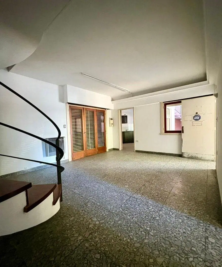 Venta Casa 4 Dormitorios a Refaccionar La Plata 2