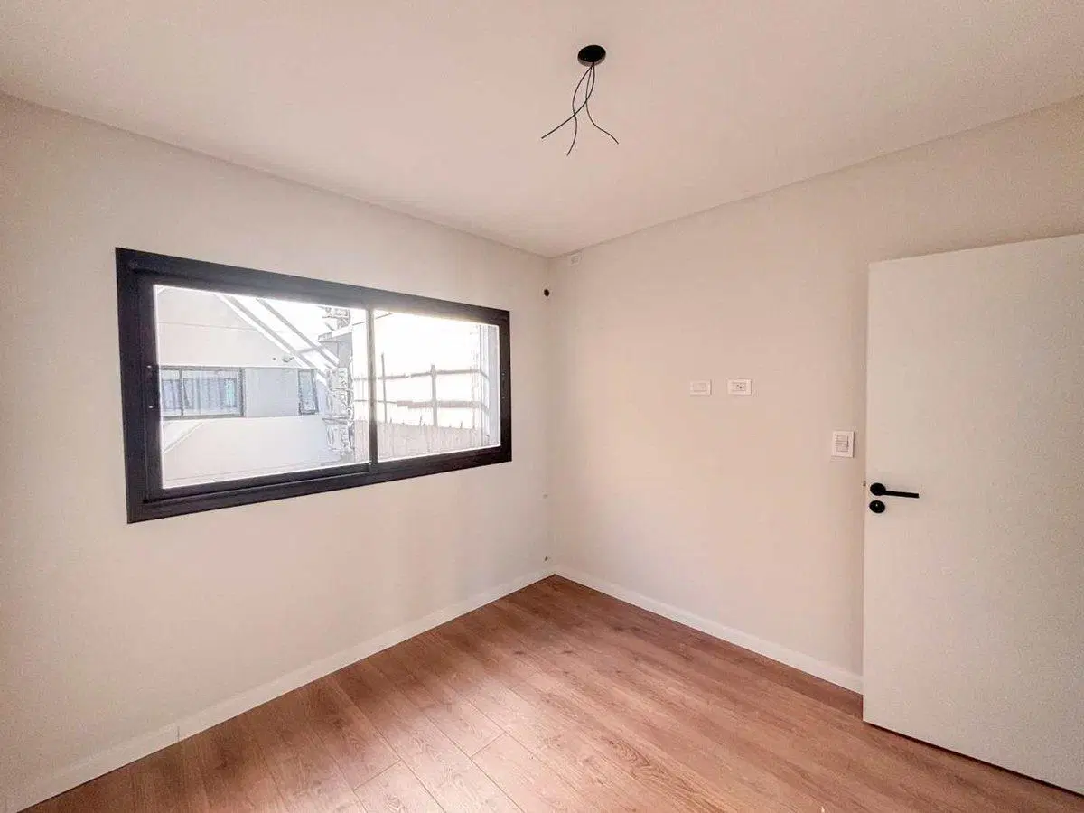 DEPARTAMENTO DE 2 DORMITORIOS EN ALQUILER-LA PLATA 3