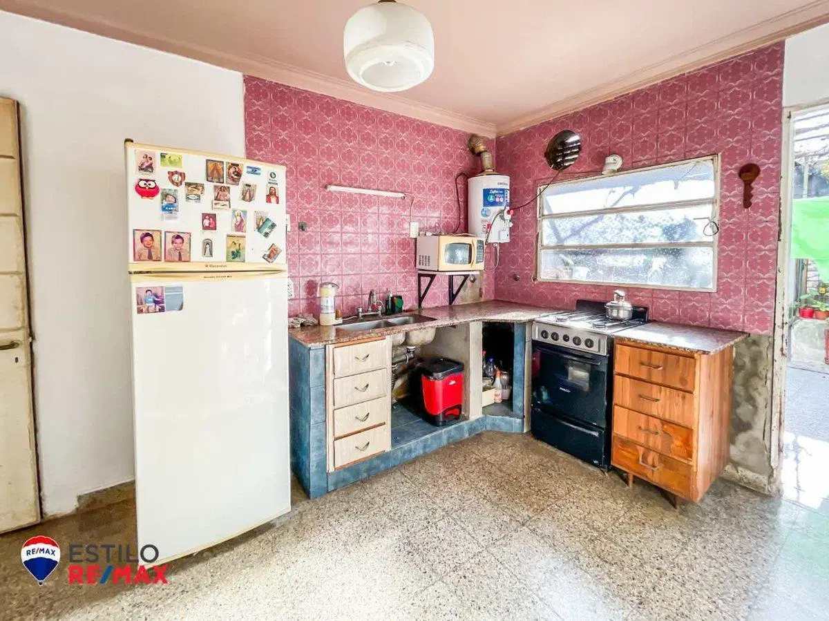 CASA Y DEPARTAMENTO EN VENTA EN TOLOSA 4
