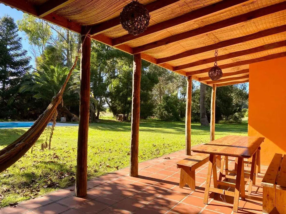 Venta de casa quinta/campo con pileta en Verónica 3