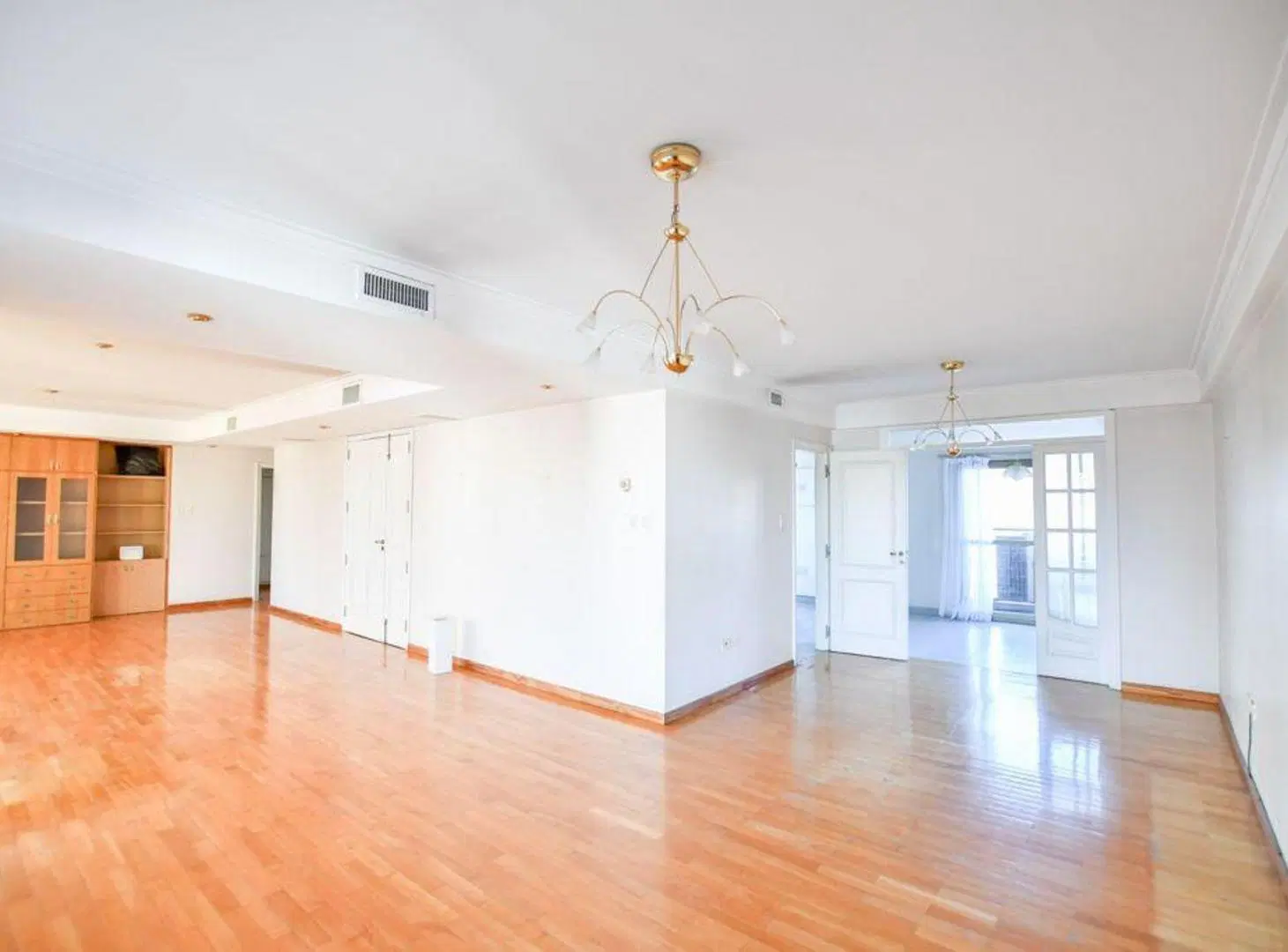 VENTA DEPARTAMENTO DOS DORMITORIOS, Y DOS COCHERAS 5