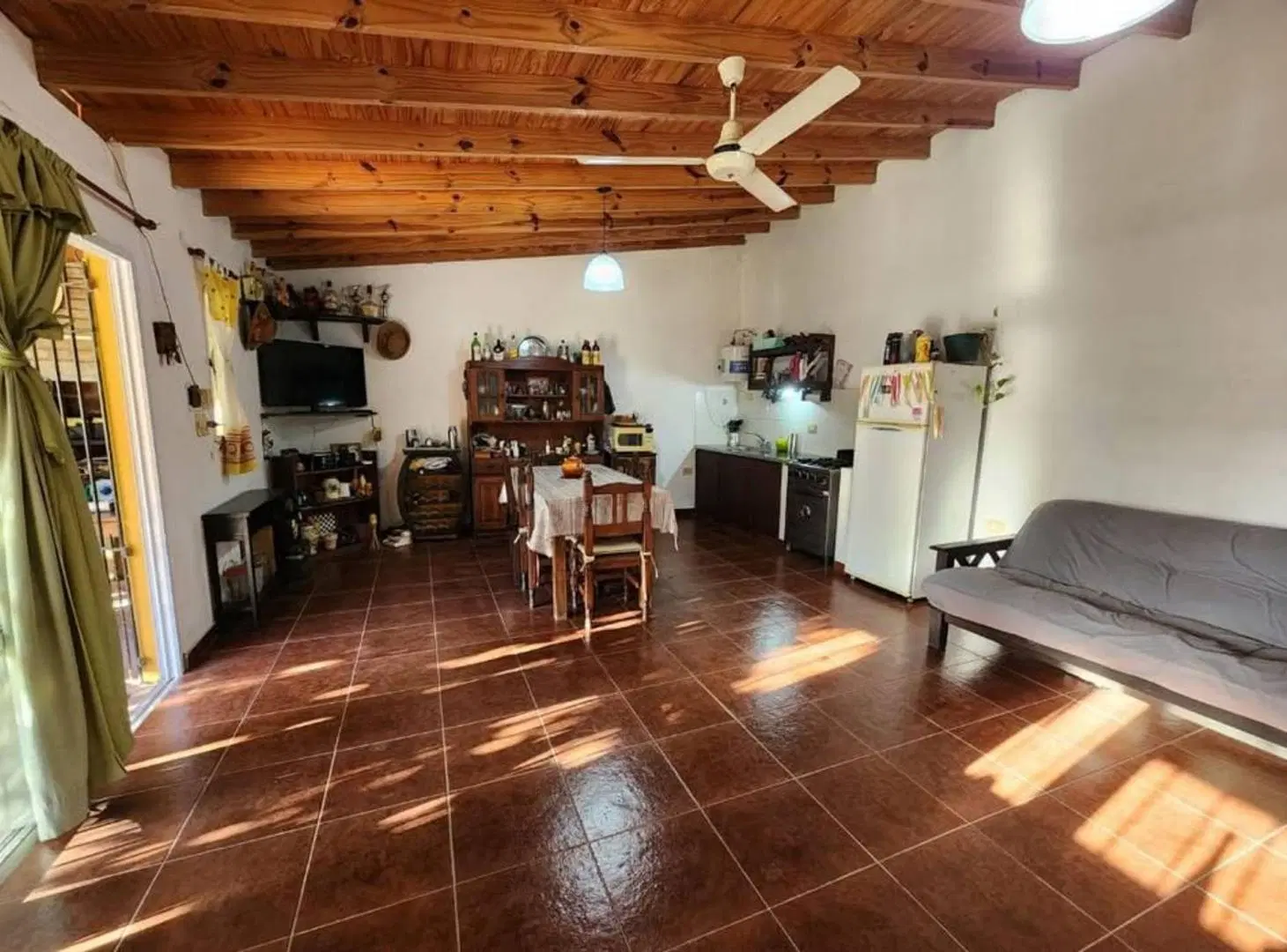 Casa en venta en La Plata 3