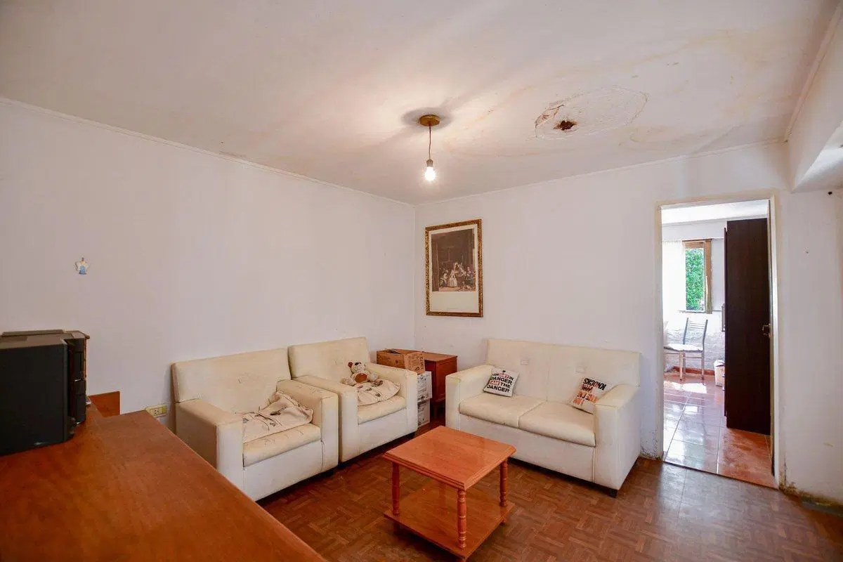Venta Casa 2 Dormitorios A Refaccionar La Plata 2